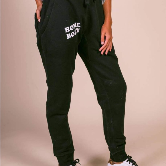 Friday + Saturday HOMEBODY joggers - Picture 3 of 5